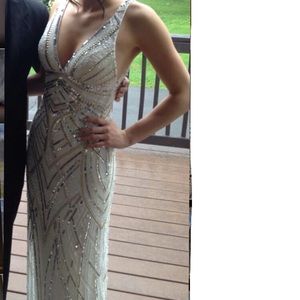 SCALA BEADED PROM DRESS SIZE 4
